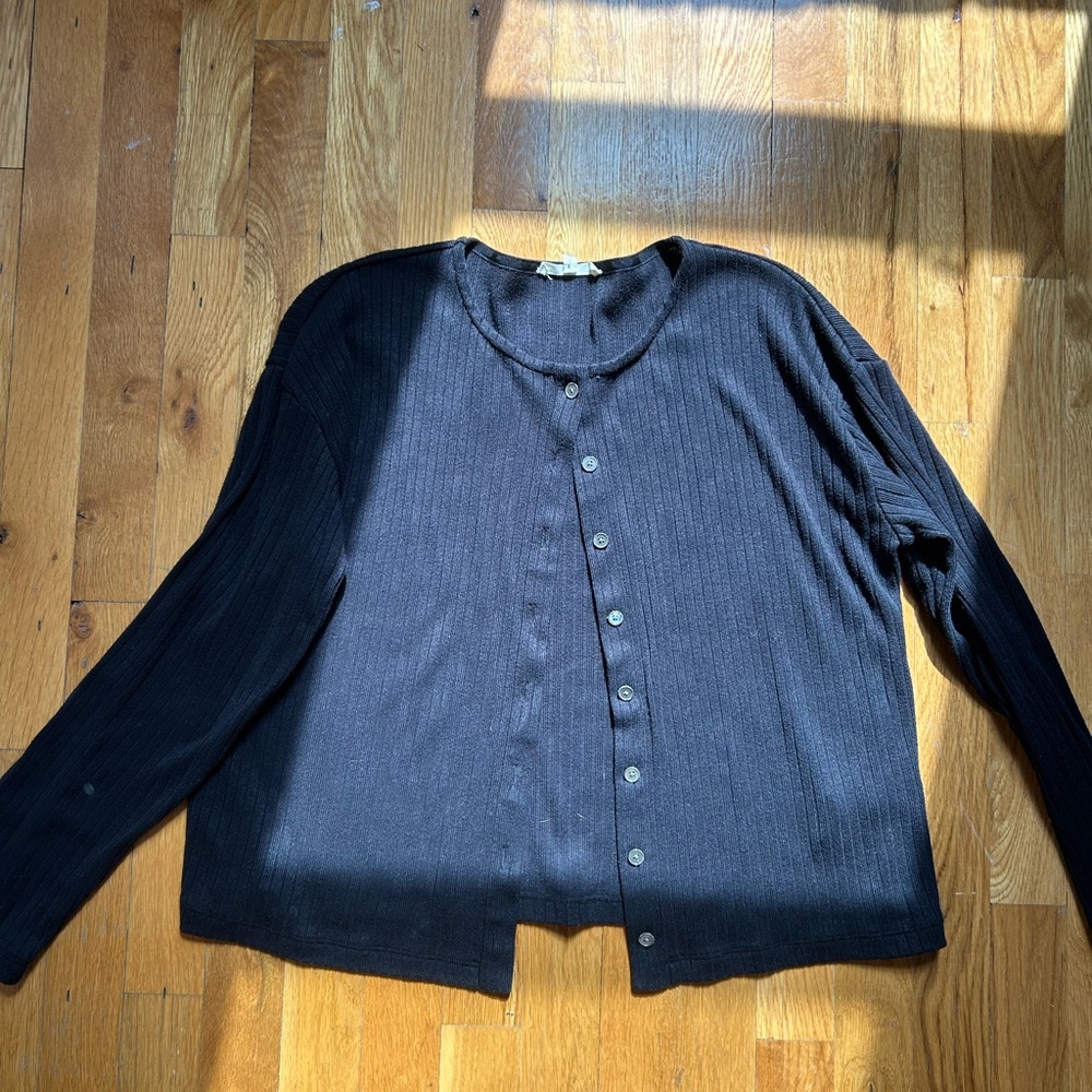 Black Women’s Button-Front Ribbed Sweater Cardigan